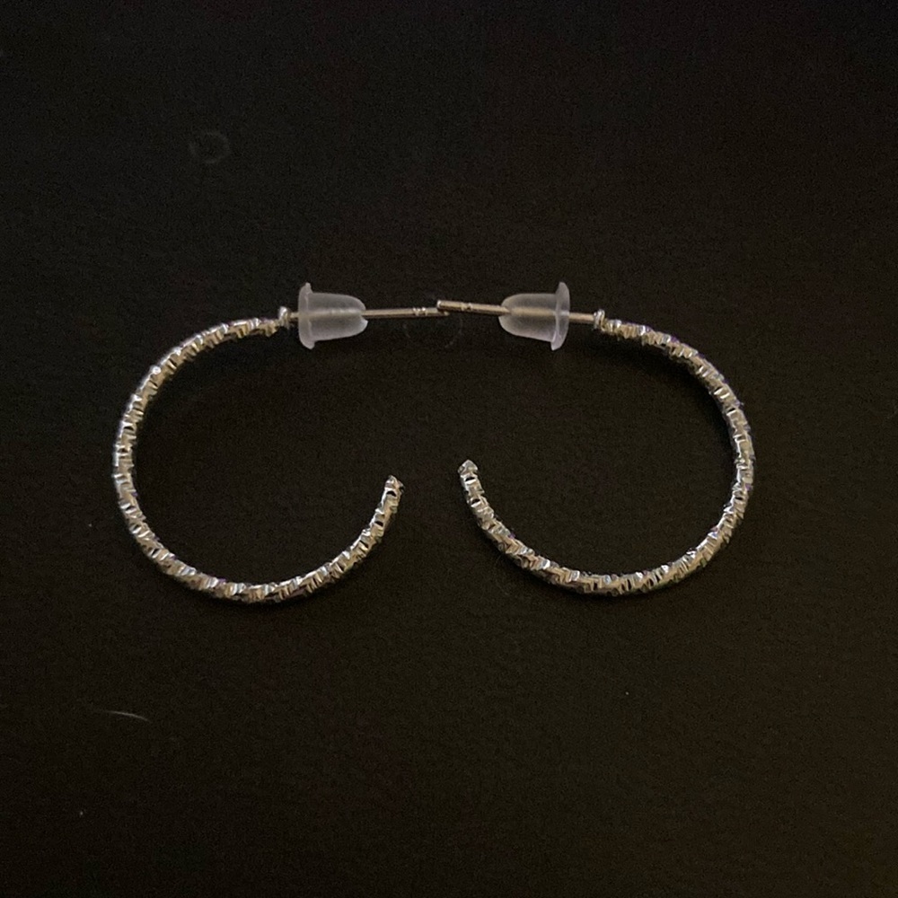 *BOGO Free* Silver hoop earrings